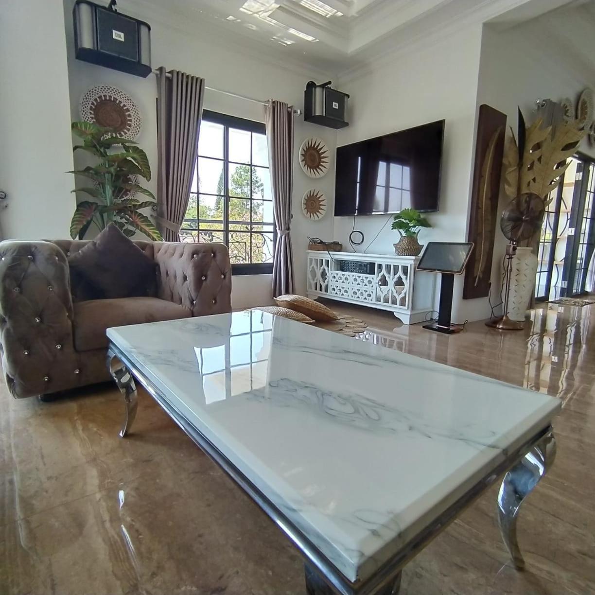 Villa Kota Bunga Malini 7 Cinengangirang Luaran gambar